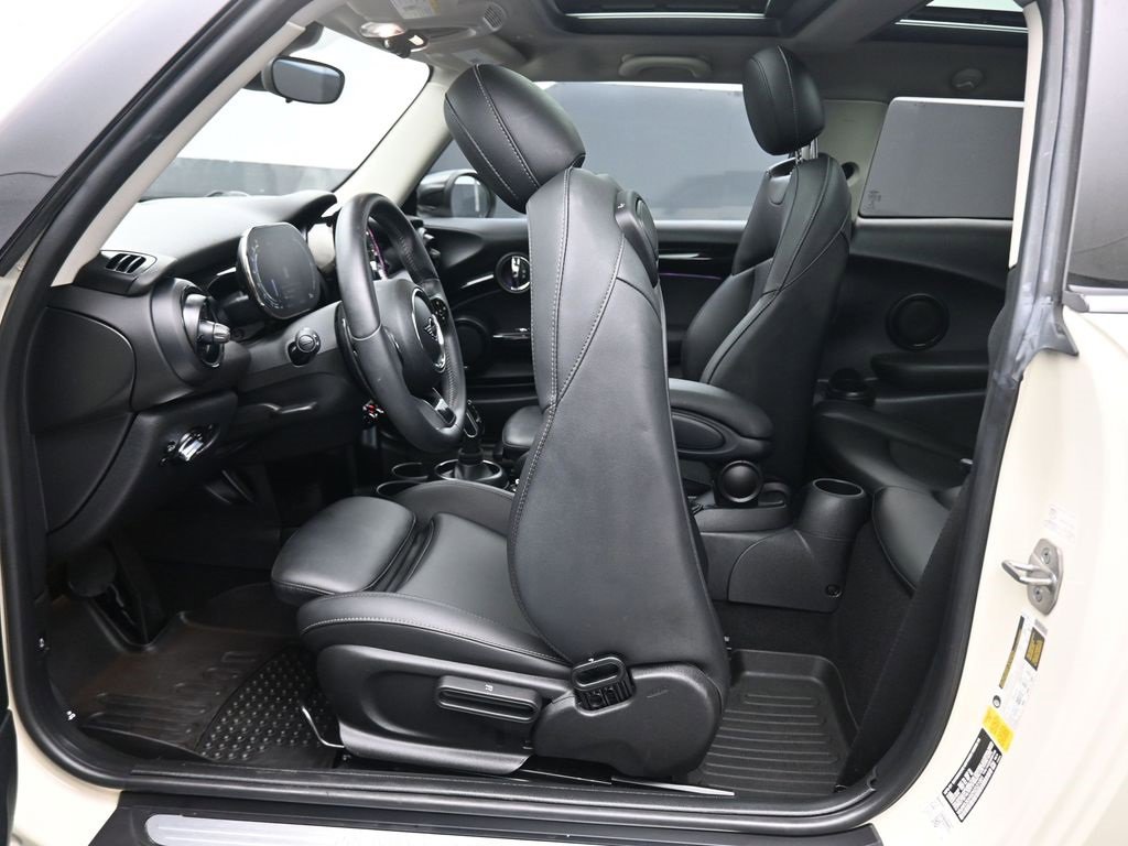 Used 2022 MINI Cooper S image 29