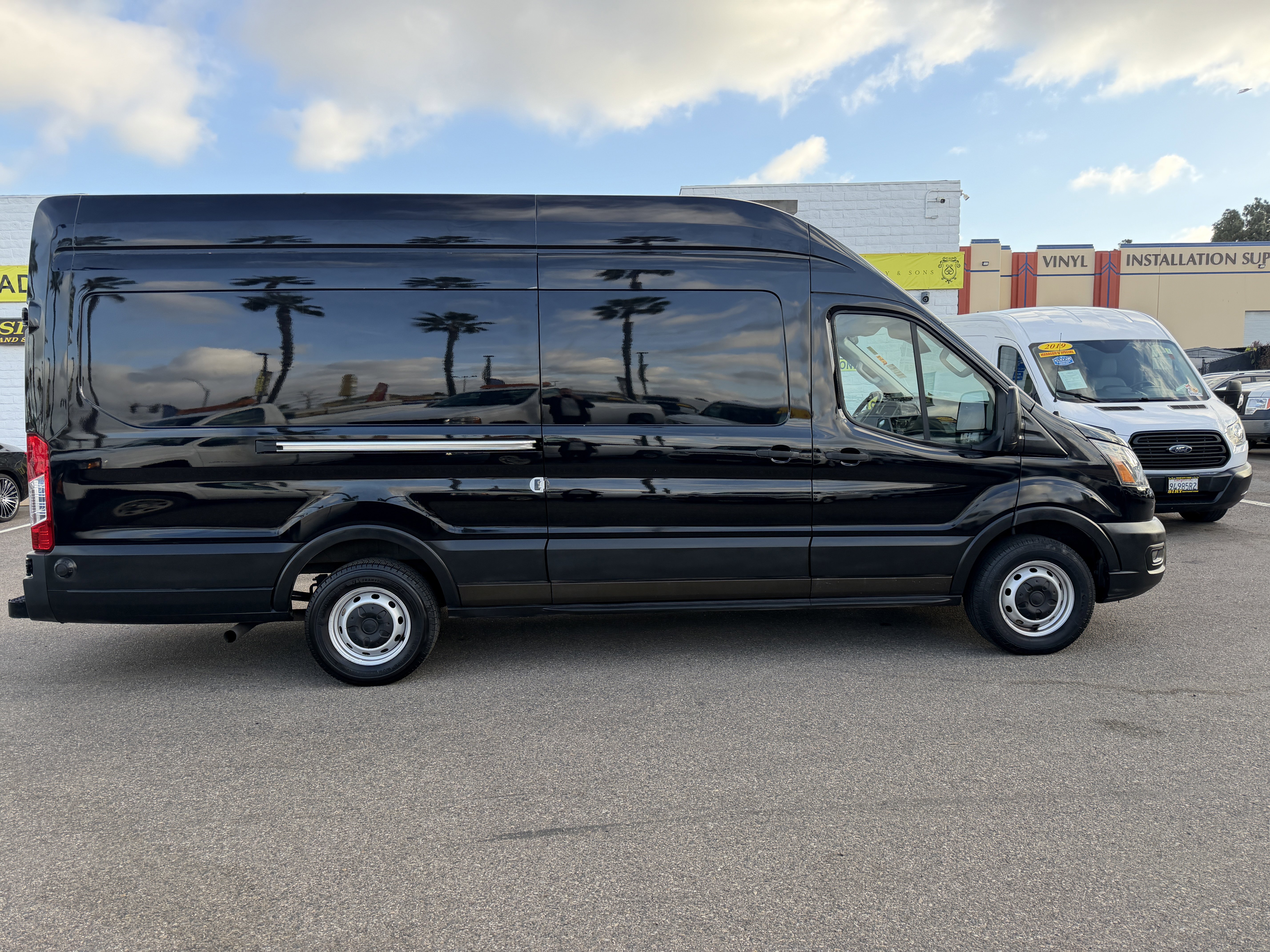 Used 2020 Ford Transit 250 148 High Roof Extended w/ Load Area Protection Package image 2