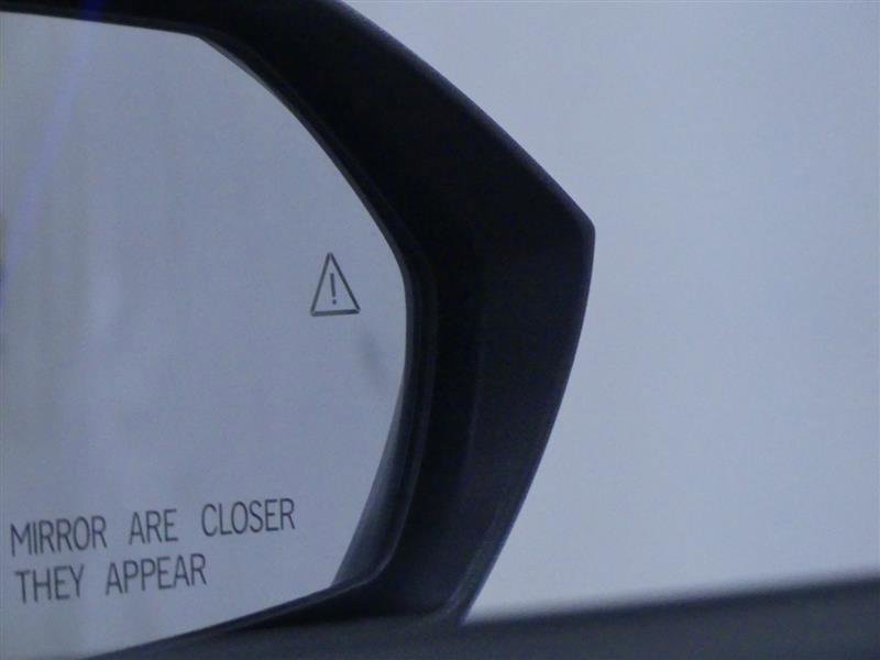 Used 2025 Hyundai Elantra SEL image 26