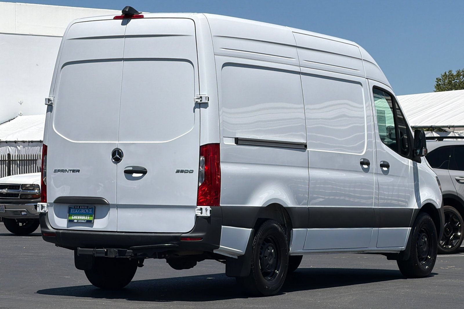 Used 2025 Mercedes-Benz Sprinter 2500 image 3