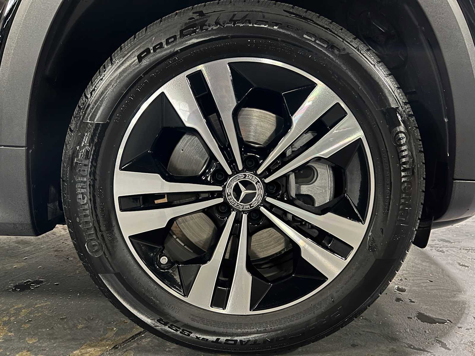 Certified 2025 Mercedes-Benz GLB 250 4MATIC image 9