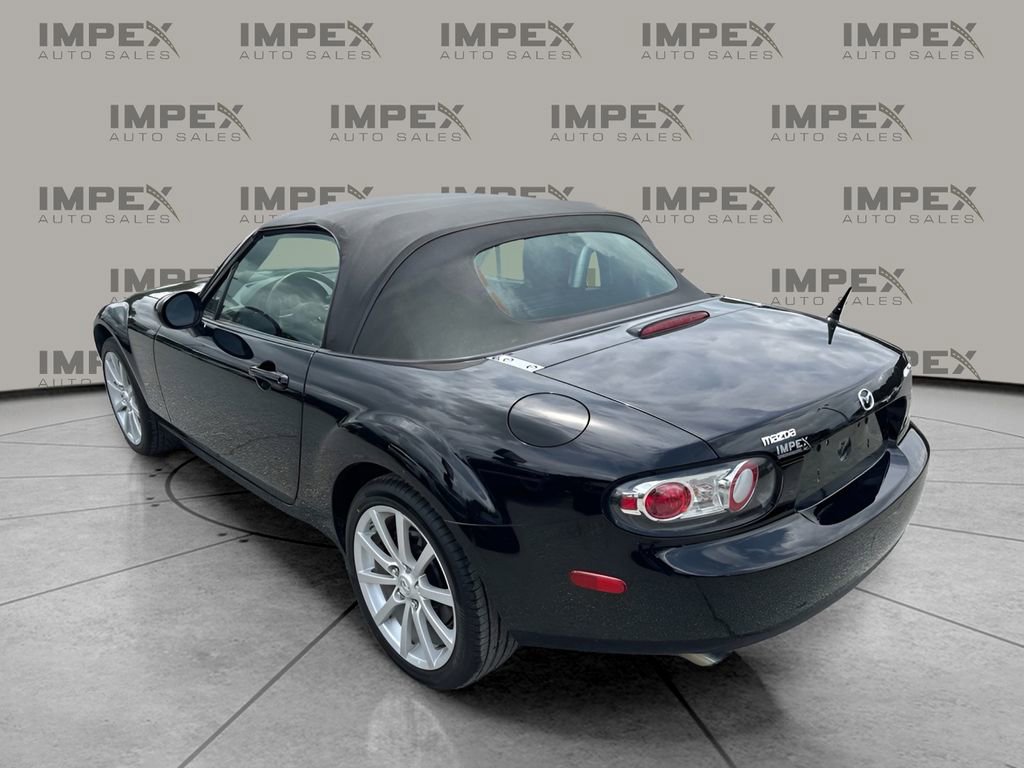 Used 2007 MAZDA MX-5 Miata Touring RWD image 3
