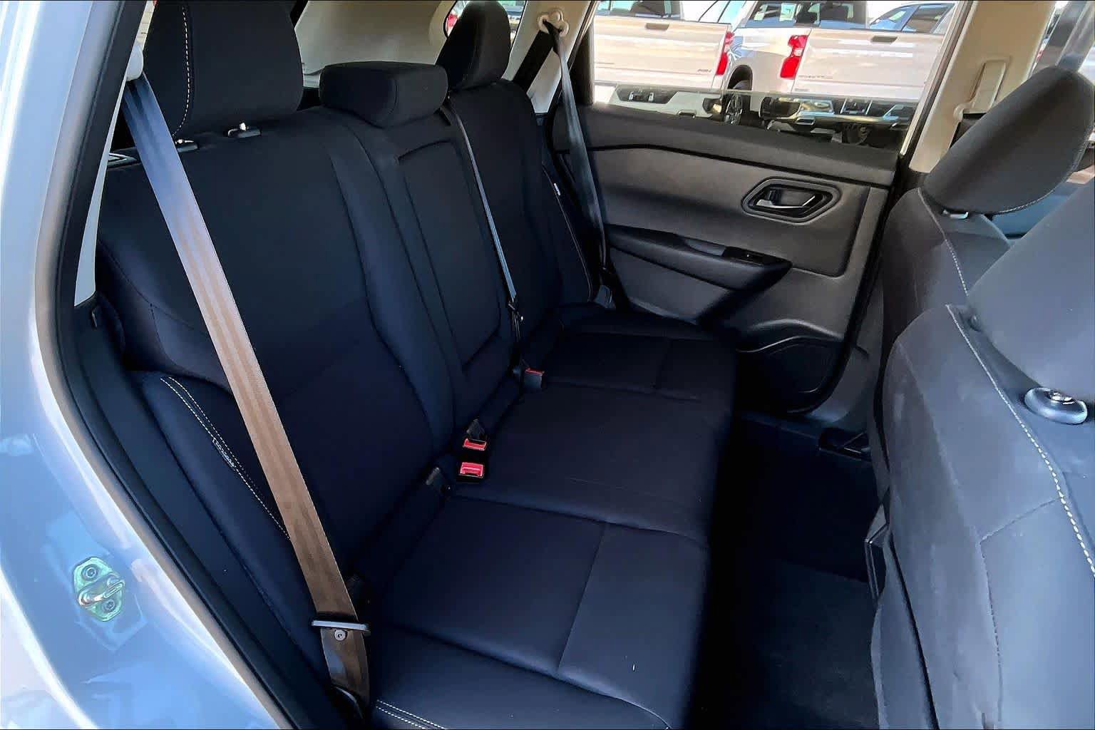 Certified 2025 Nissan Rogue S AWD/4WD image 18