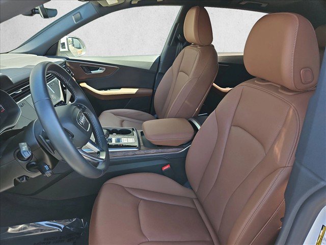 Certified 2026 Audi Q8 Premium Plus w/ Premium Plus Package AWD/4WD image 23