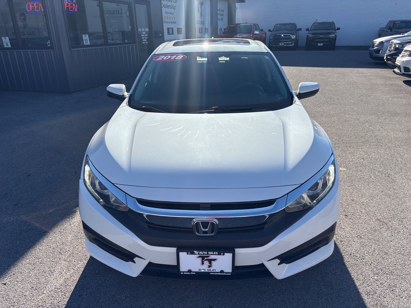 Used 2018 Honda Civic EX image 9