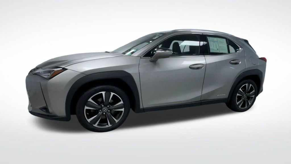 Used 2019 Lexus UX 250h image 4