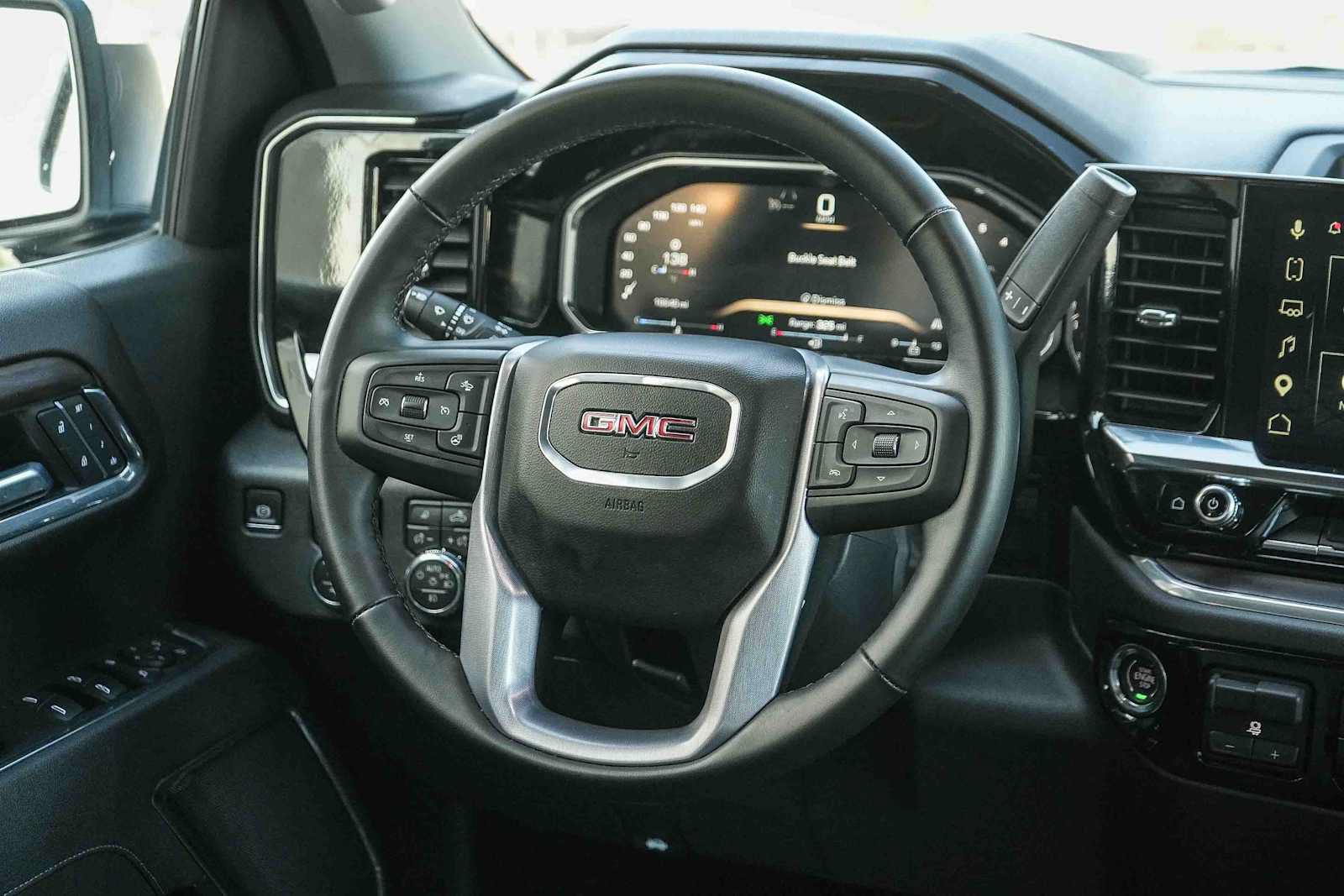 Used 2026 GMC Sierra 1500 SLT RWD image 15