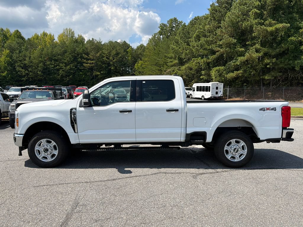 Used 2025 Ford F250 XLT AWD/4WD image 4