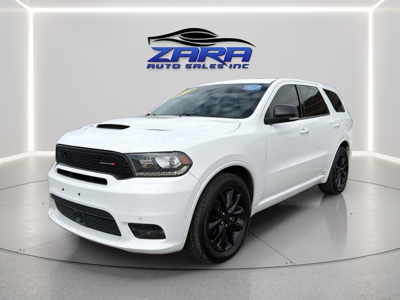 Used 2018 Dodge Durango R/T w/ Technology Group image 3