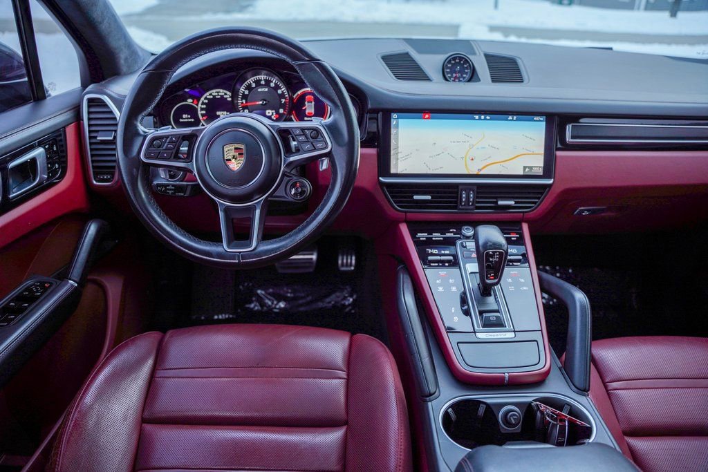 Used 2021 Porsche Cayenne GTS image 42