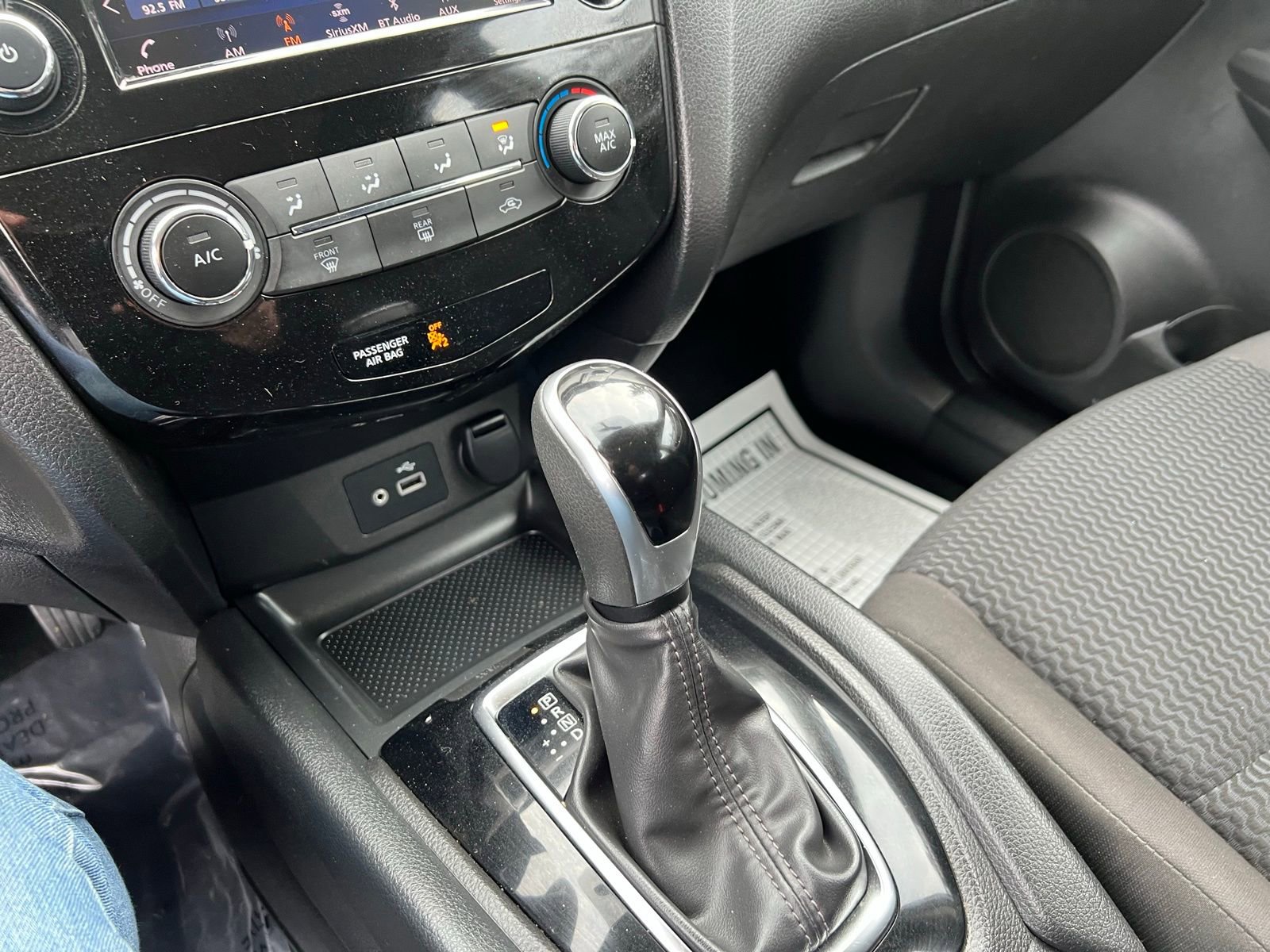 Used 2019 Nissan Rogue Sport S AWD/4WD image 27