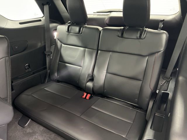 Used 2025 Ford Explorer ST-Line w/ Premium Package image 13