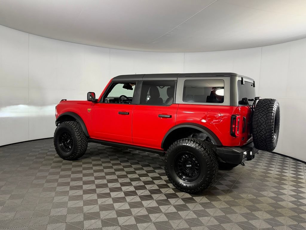 Used 2023 Ford Bronco Badlands AWD/4WD image 8