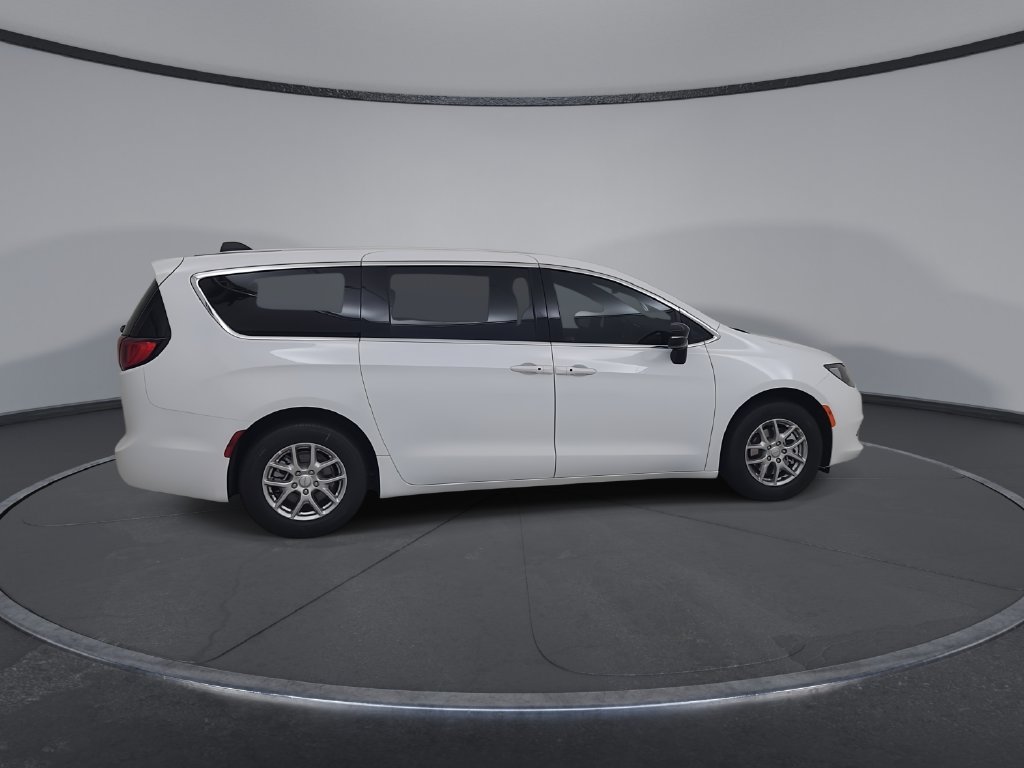 New 2027 Chrysler Pacifica LX FWD image 16