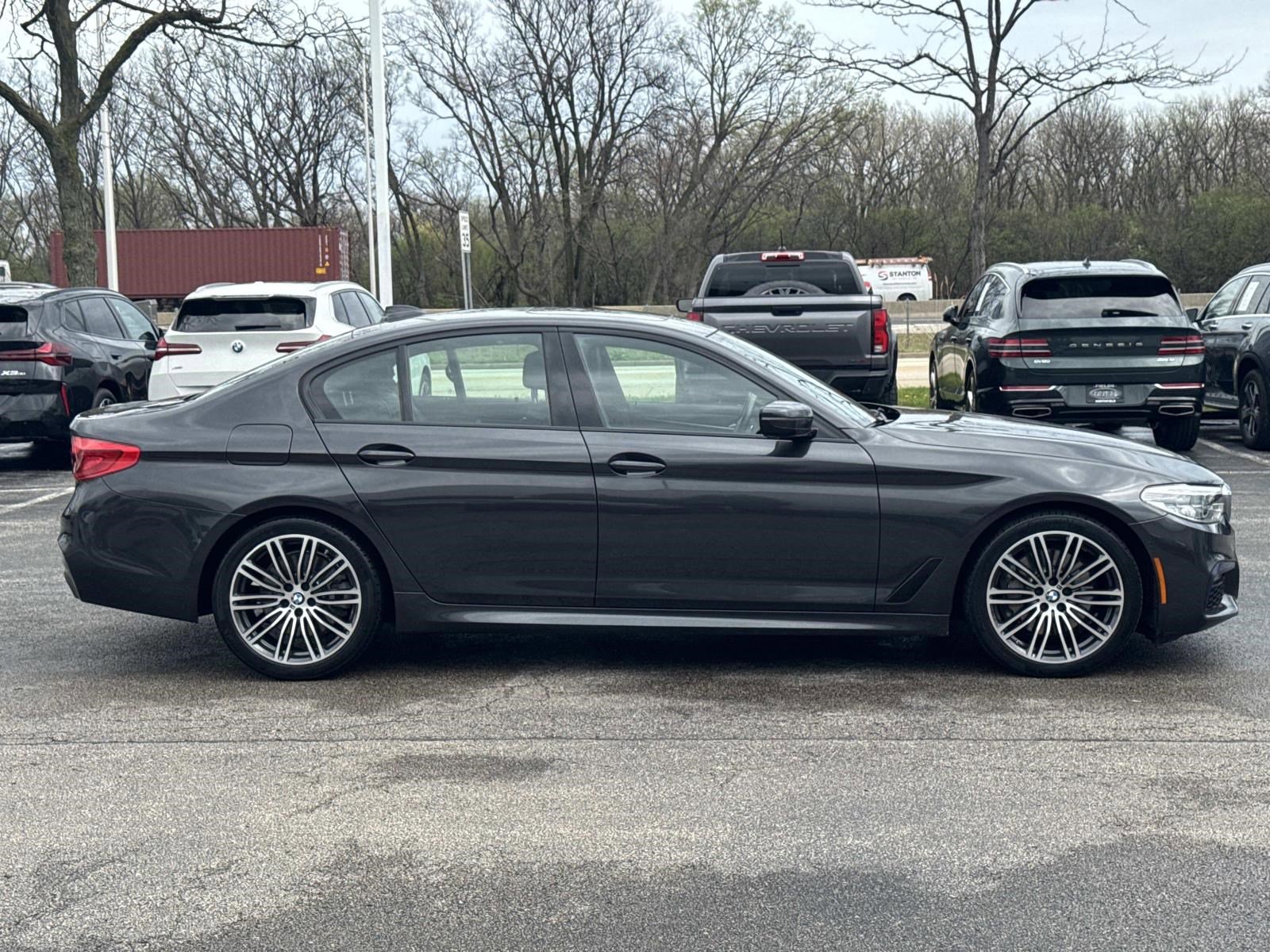 Used 2019 BMW 540i xDrive w/ M Sport Package AWD/4WD image 4