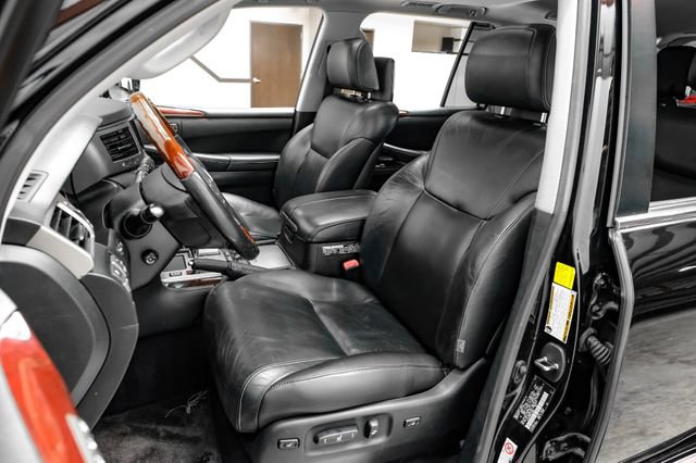 Used 2014 Lexus LX 570 4WD image 34