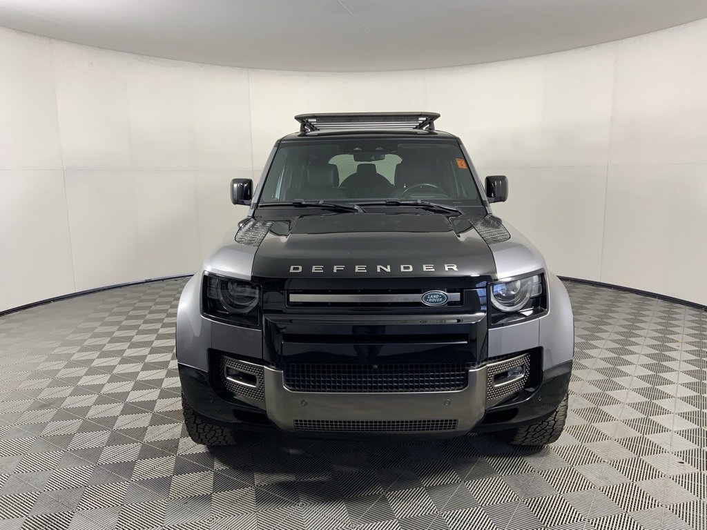 Used 2020 Land Rover Defender 110 X image 4