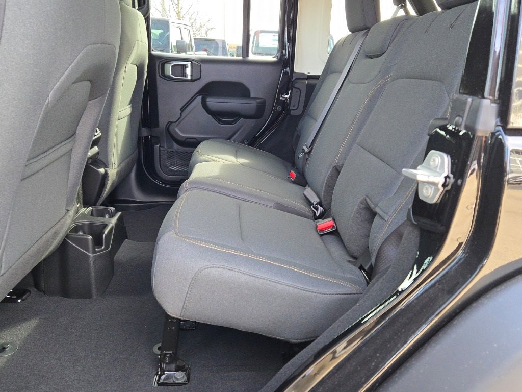 New 2025 Jeep Wrangler Sport S image 21