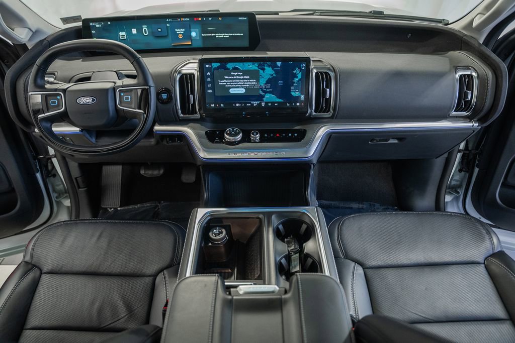 Used 2025 Ford Expedition Max Platinum w/ Driver's Package image 27