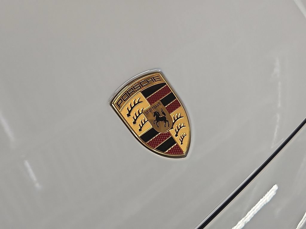 New 2026 Porsche Cayenne Coupe AWD/4WD image 27