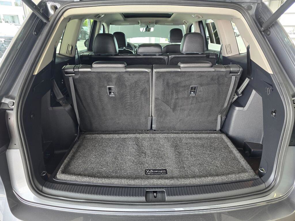 Used 2023 Volkswagen Atlas SE w/ Panoramic Sunroof Package AWD/4WD image 16
