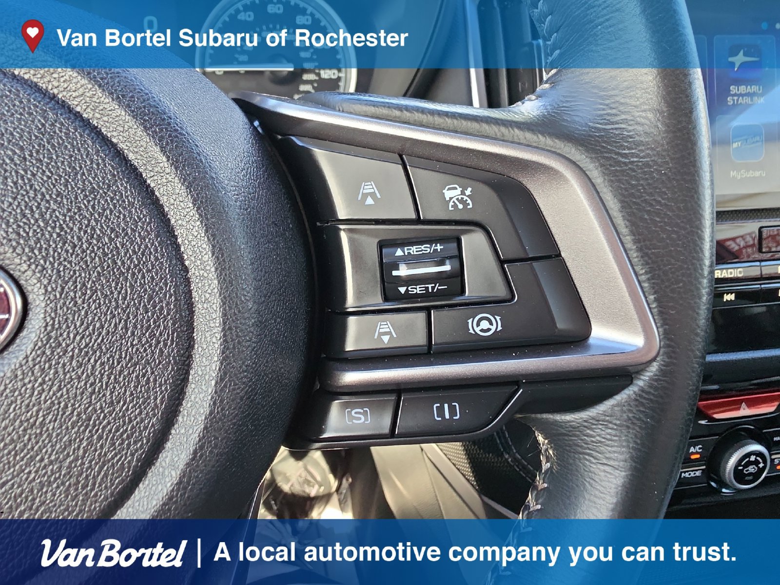 Used 2023 Subaru Forester Limited AWD/4WD image 16
