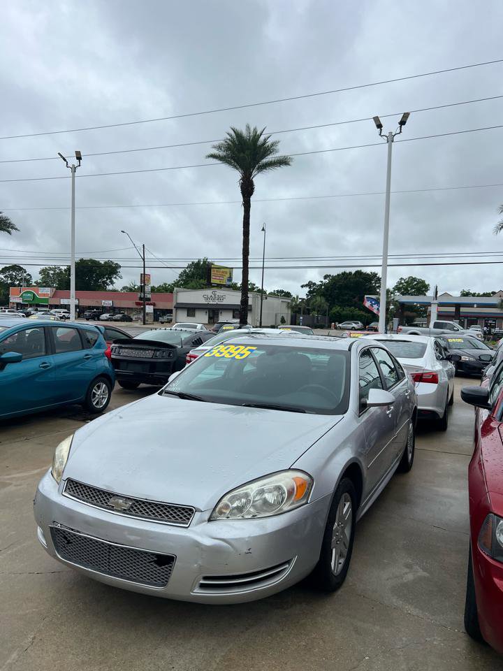 Used 2012 Chevrolet Impala LT w/ LT Sunroof Package FWD image 2