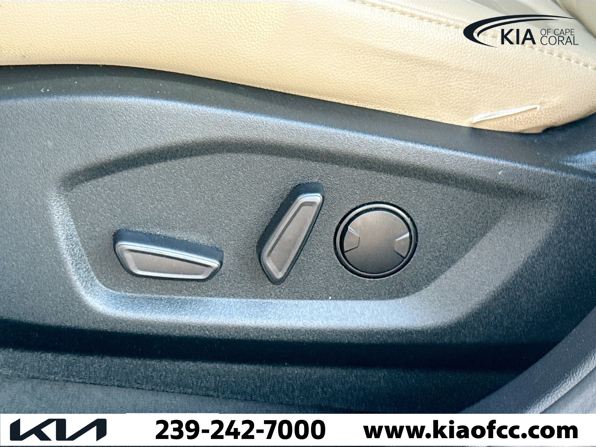 Used 2022 Ford Edge SEL w/ Convenience Package image 24