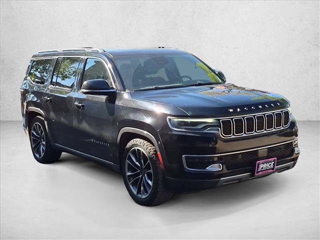 Used 2022 Jeep Wagoneer Series III w/ Premium Group I AWD/4WD image 3