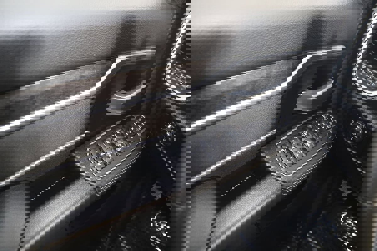 Used 2024 RAM 2500 Big Horn w/ Level 2 Equipment Group AWD/4WD image 31