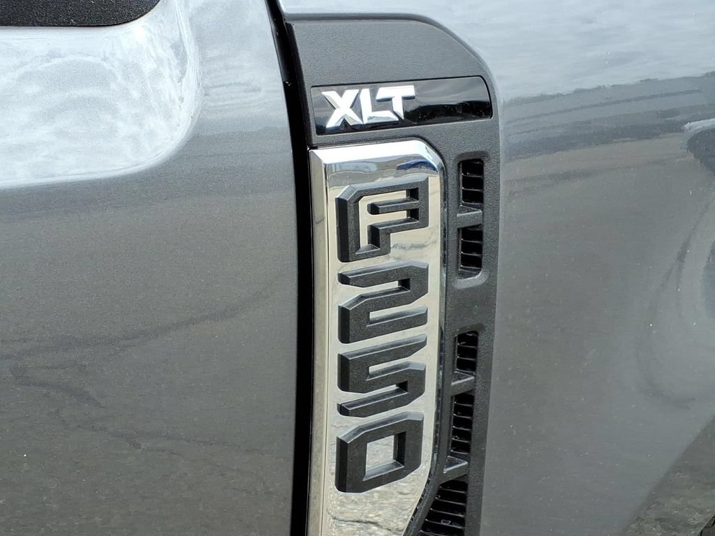 New 2026 Ford F250 XLT w/ Snow Plow Prep Package AWD/4WD image 12