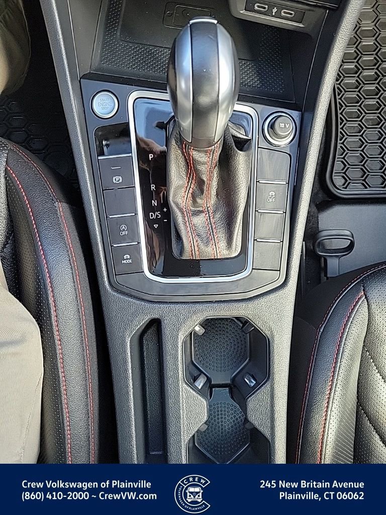 Certified 2021 Volkswagen Jetta GLI Autobahn w/ GLI Autobahn Black Package image 9