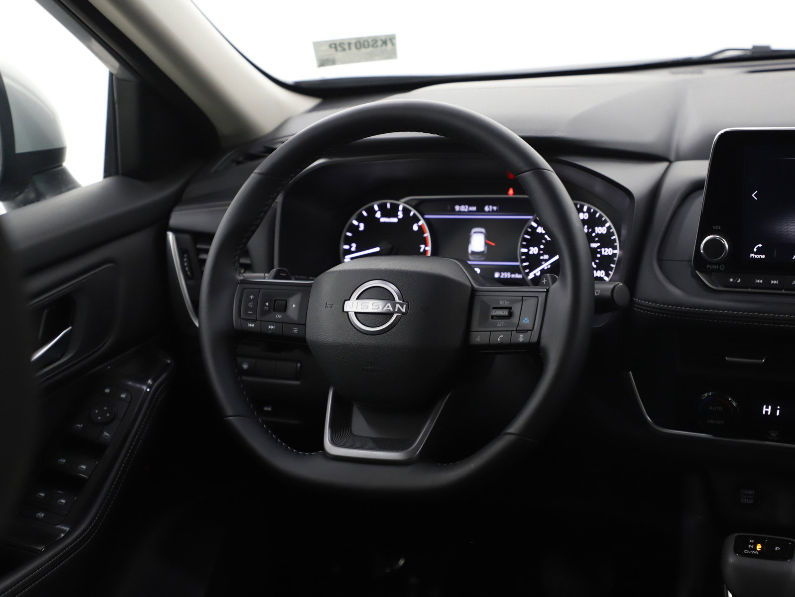 Used 2025 Nissan Rogue SV image 14