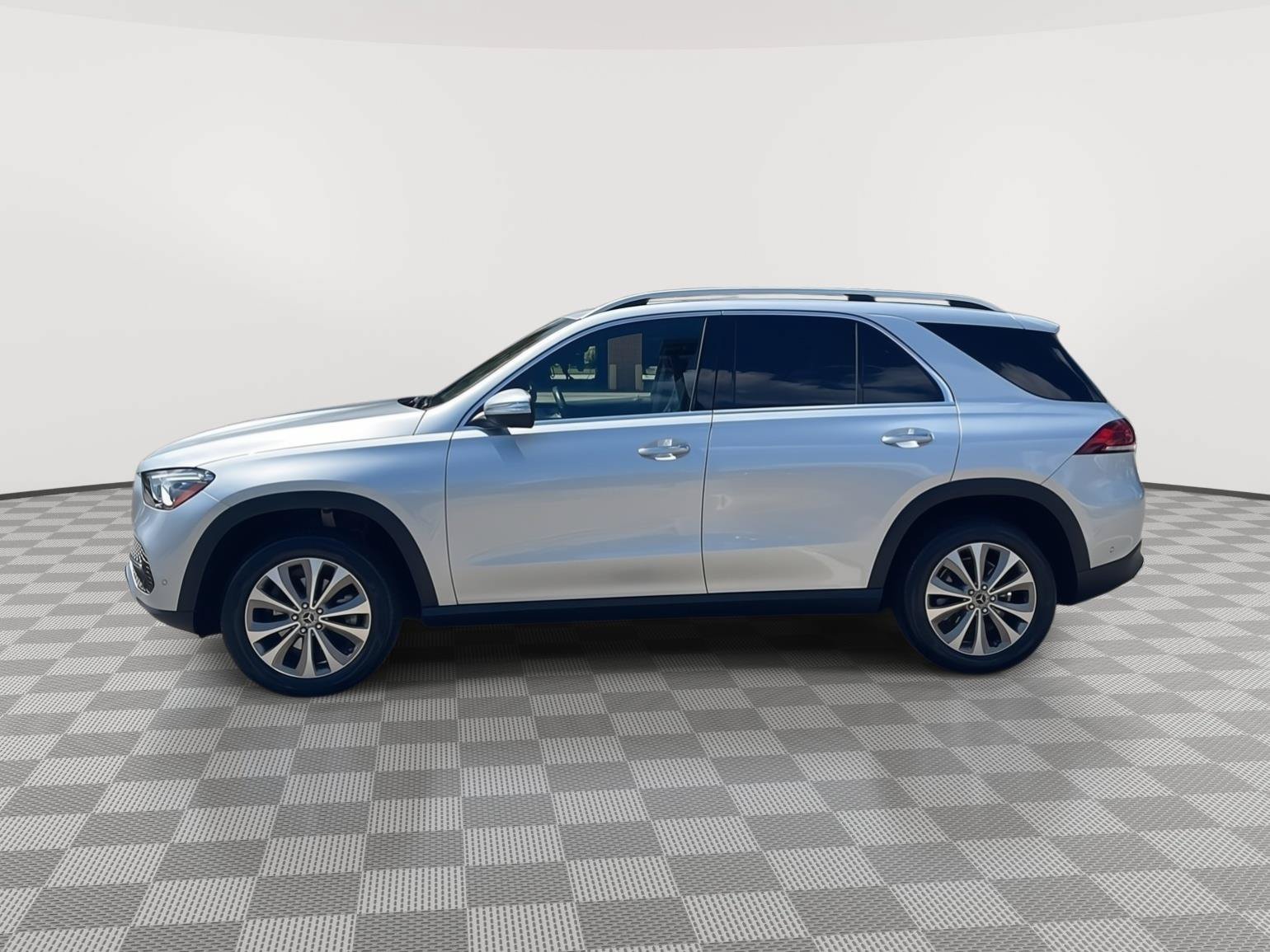 Used 2021 Mercedes-Benz GLE 350 4MATIC image 8