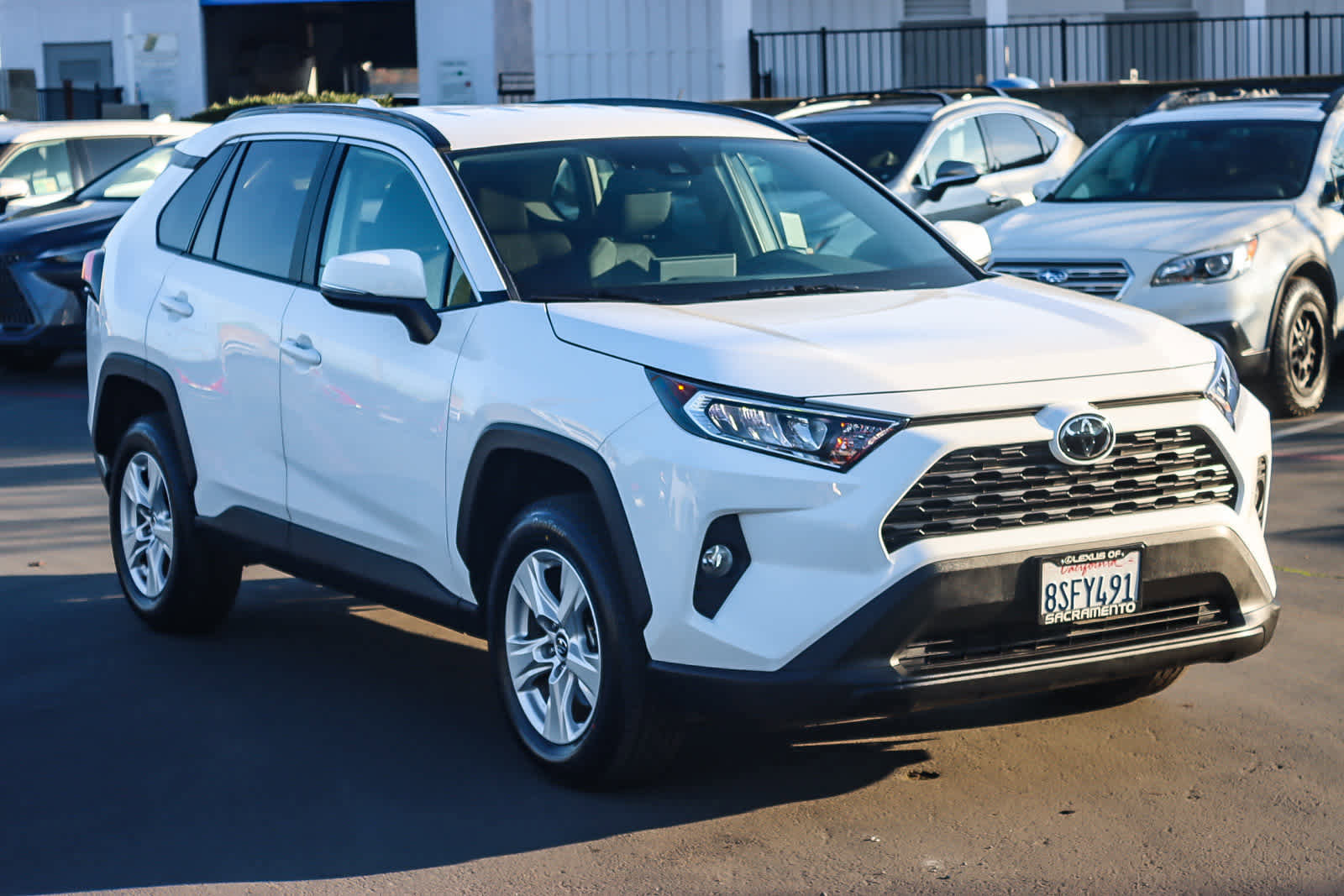 Used 2020 Toyota RAV4 XLE image 5