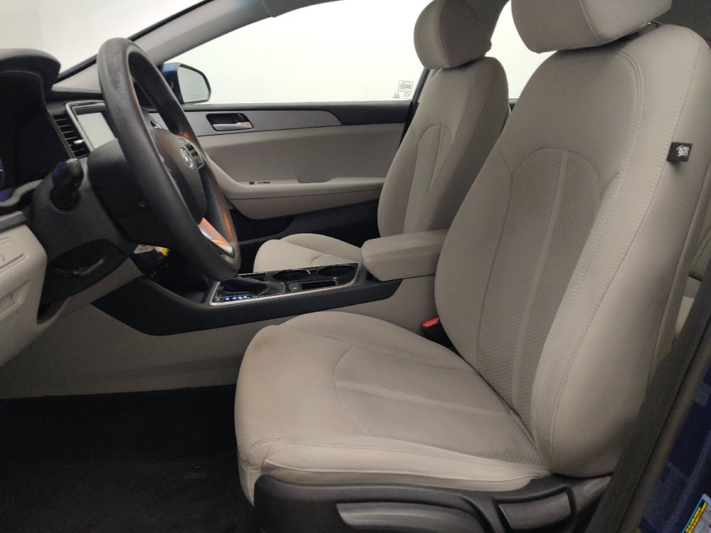 Used 2019 Hyundai Sonata SE FWD image 17