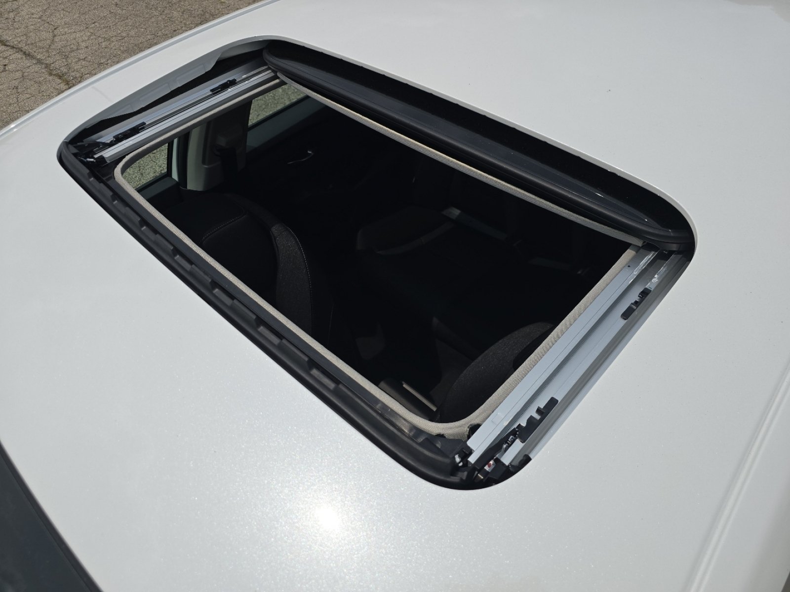 New 2026 Honda Accord SE image 3