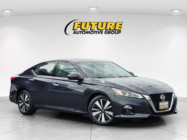 Certified 2019 Nissan Altima 2.5 SV FWD image 1