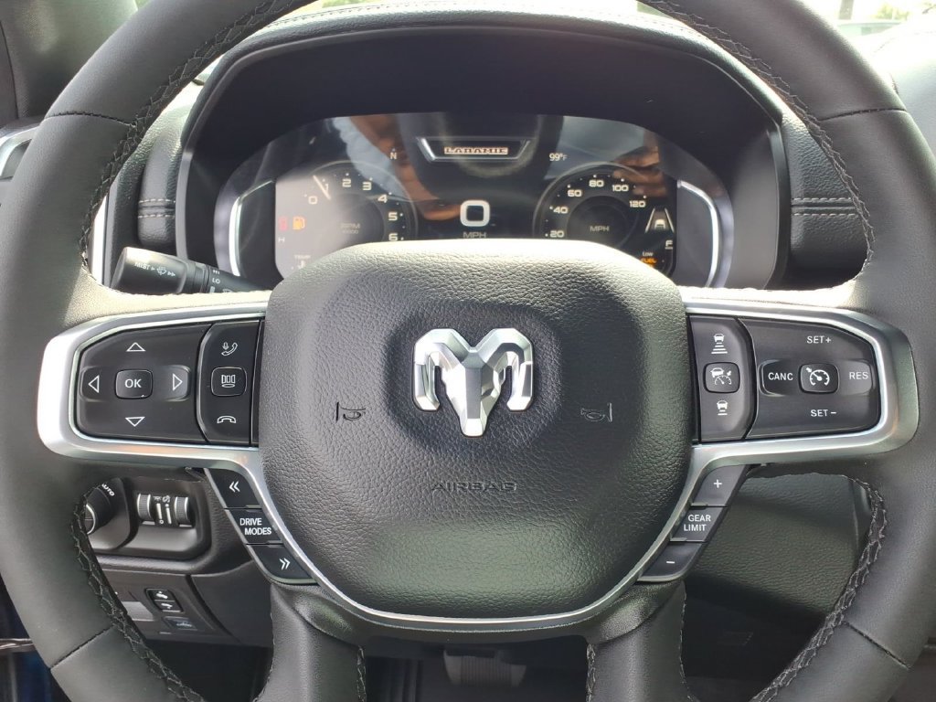 Used 2026 RAM 1500 Laramie w/ Night Edition AWD/4WD image 5
