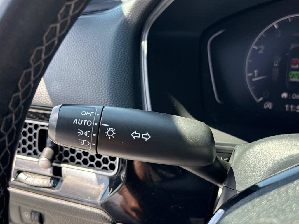 Used 2022 Honda Civic Sport image 21
