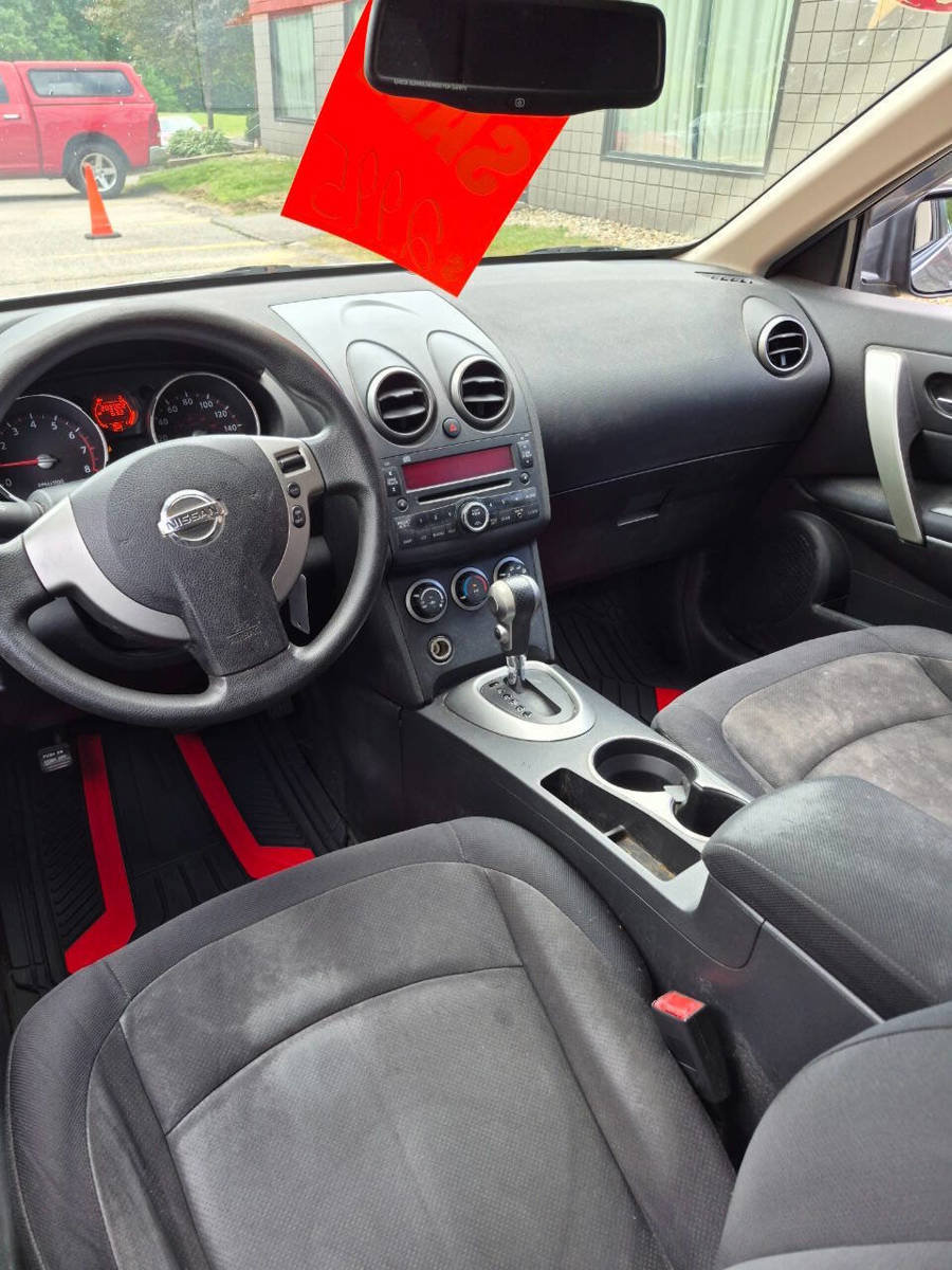Used 2010 Nissan Rogue S w/ 360 Degree Value Pkg AWD/4WD image 8