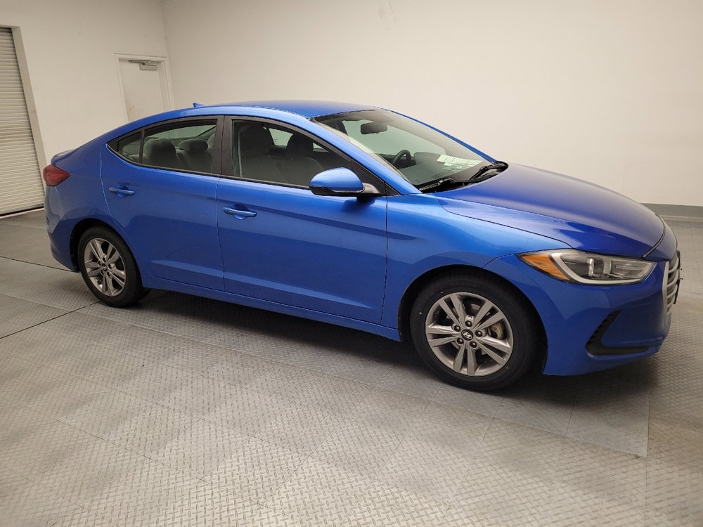 Used 2017 Hyundai Elantra SE image 11