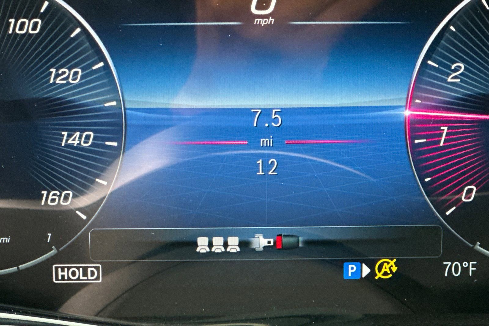 New 2026 Mercedes-Benz GLB 250 4MATIC image 34