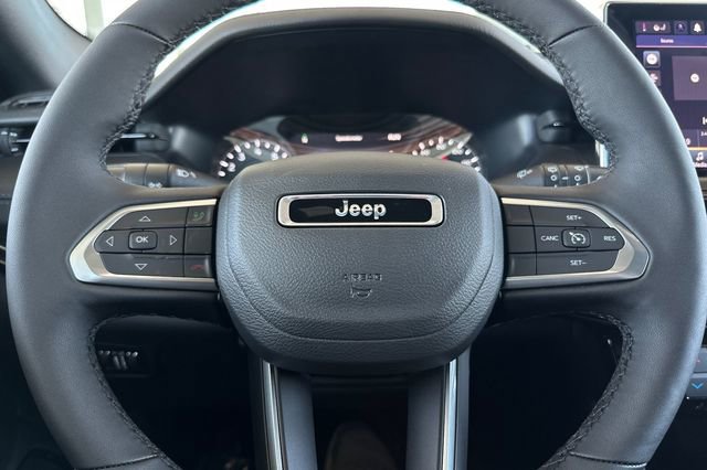 New 2026 Jeep Compass Latitude AWD/4WD image 22