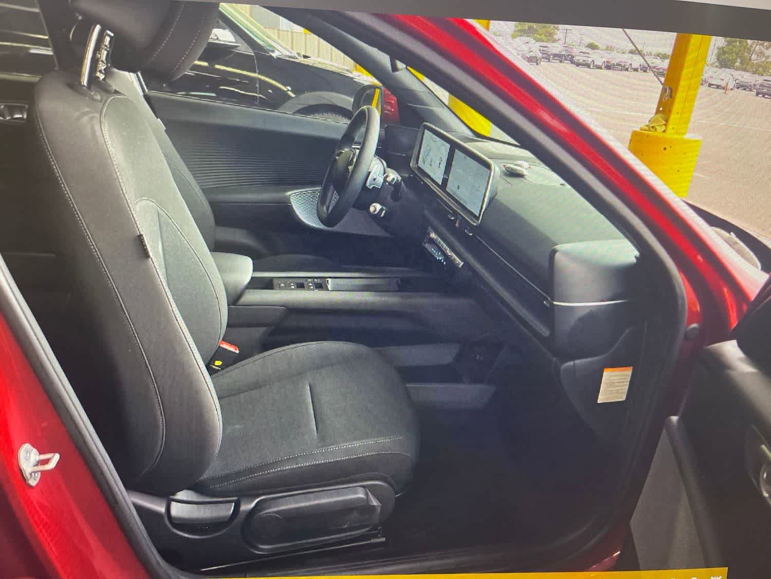 Used 2025 Hyundai Ioniq 6 SE RWD image 7