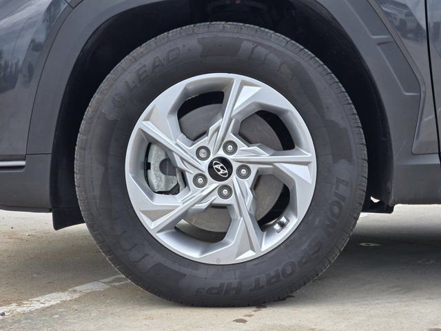 Certified 2023 Hyundai Tucson SE FWD image 11