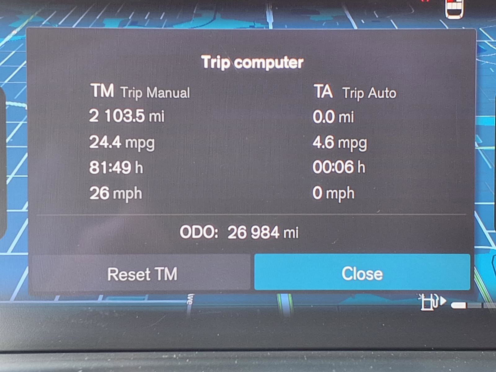 Used 2023 Volvo XC40 B5 Plus image 34