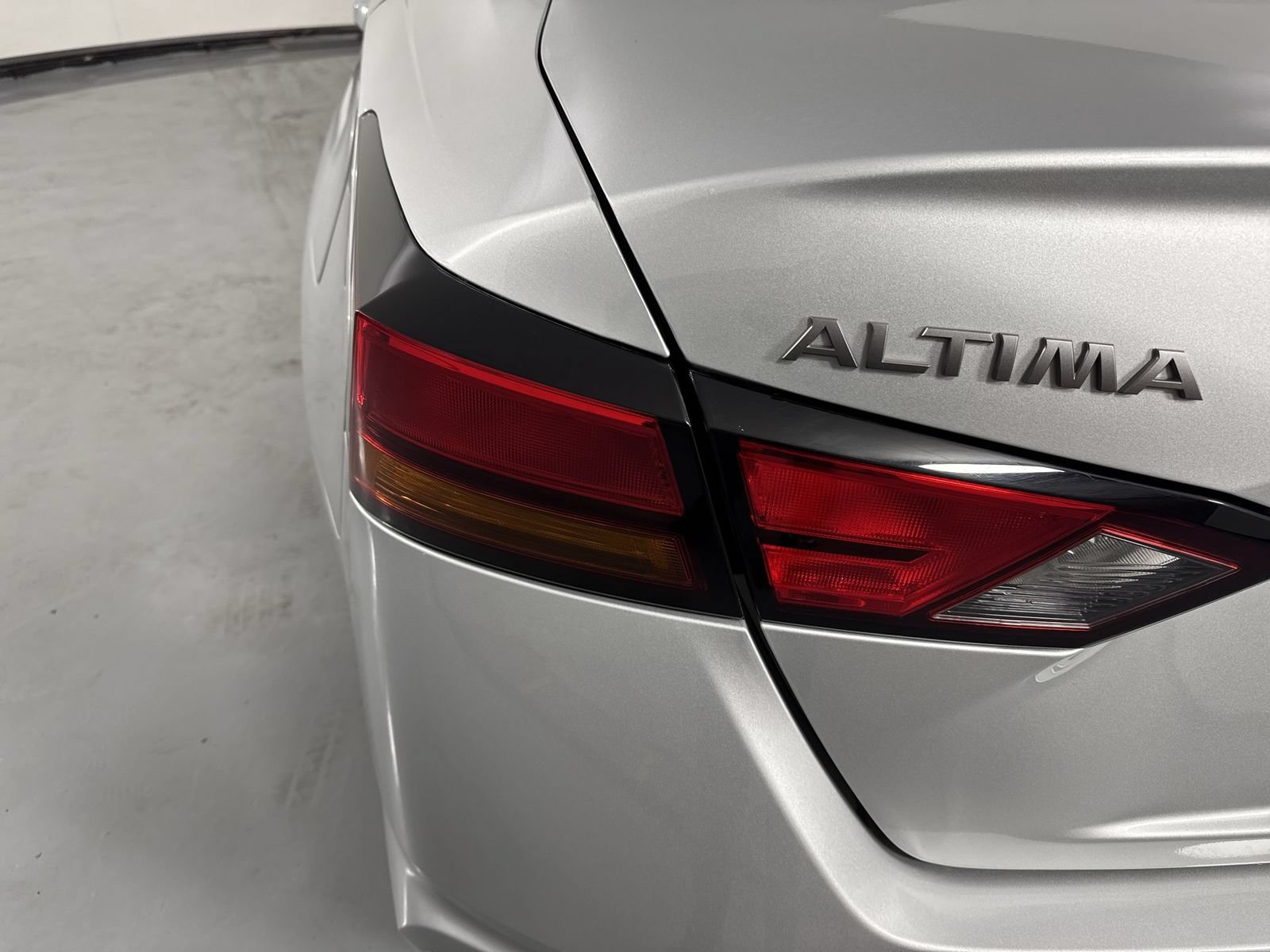 Certified 2024 Nissan Altima 2.5 SV FWD image 31