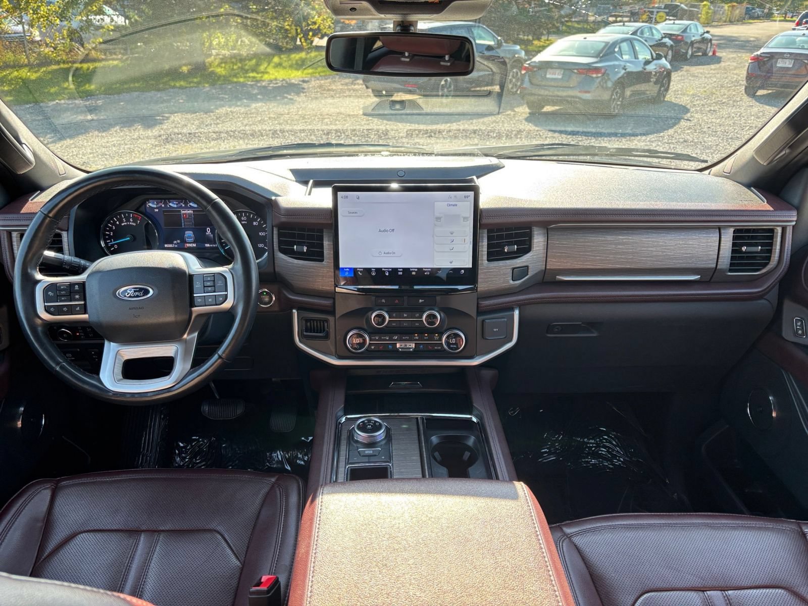 Used 2024 Ford Expedition Max Limited RWD image 36