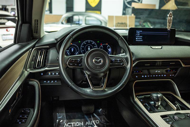 Used 2024 MAZDA CX-90 Plug-In Hybrid w/ Premium Pkg image 17